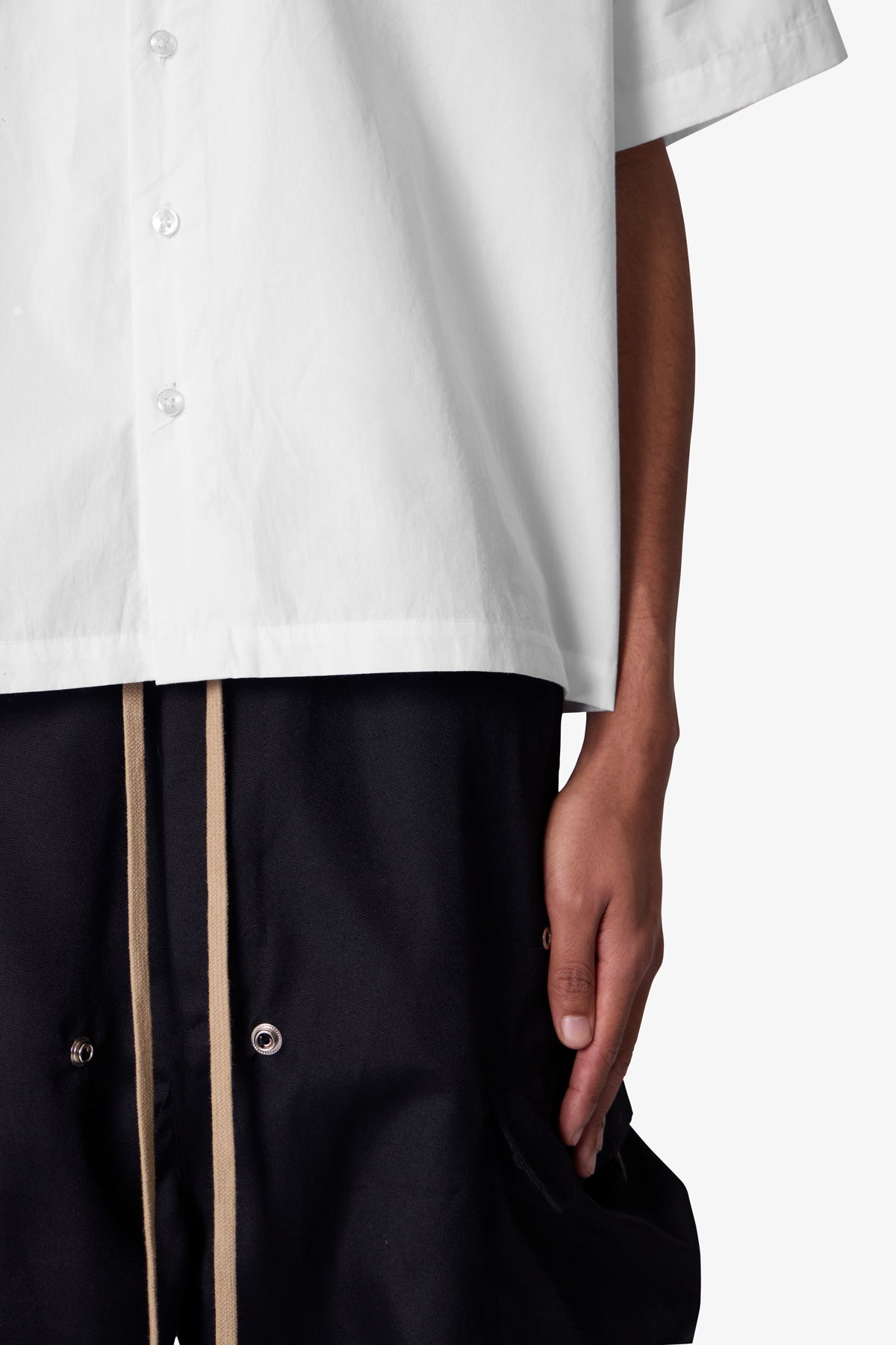 MNML WESTERN ボタンアップ シャツ 半袖 White Western Button Up Shirt - White | mnml | shop now