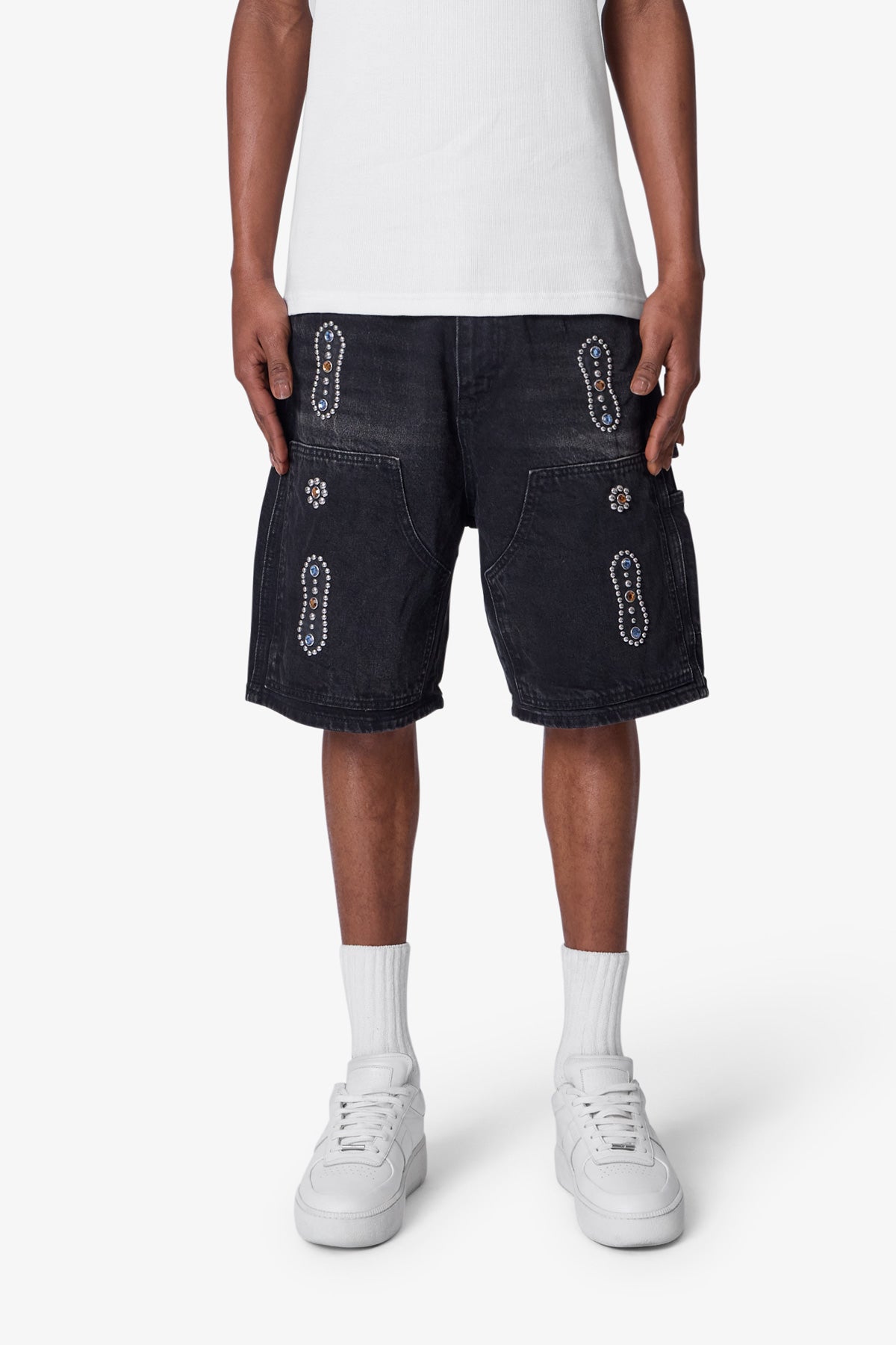 Zipper Baggy Denim Shorts - Black | mnml | shop now