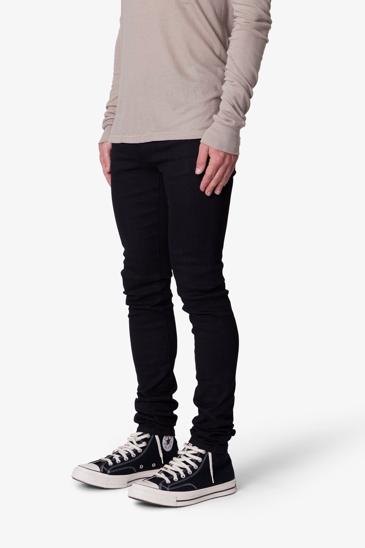 X43 Stretch Denim - Matte Black | mnml | shop now