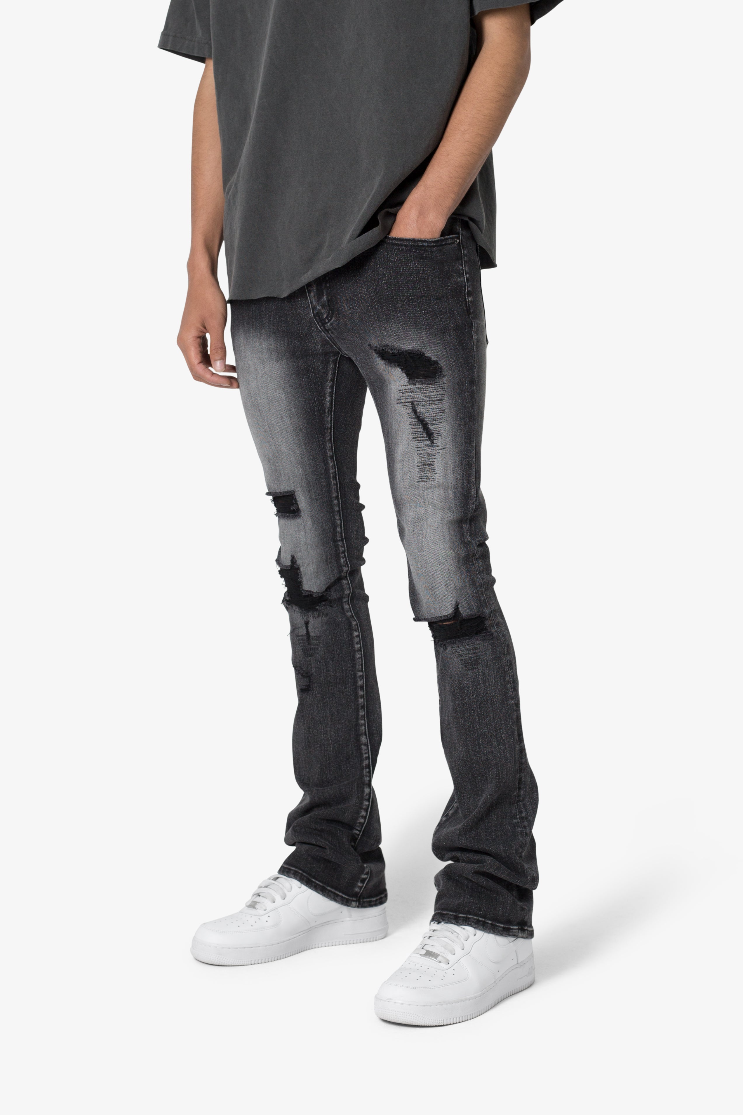 X635 Skinny Stacked Denim - Black | mnml | shop now