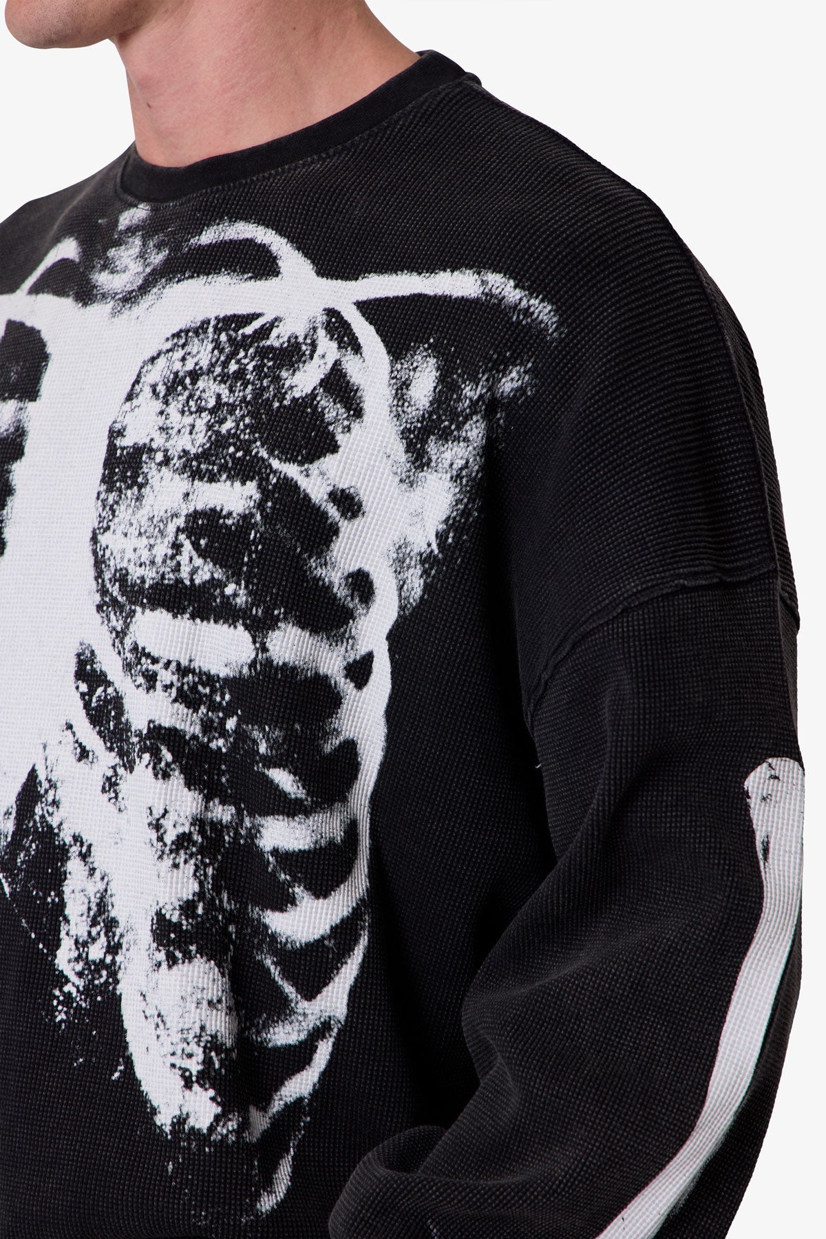 XRay Thermal L/S Tee - Black | mnml