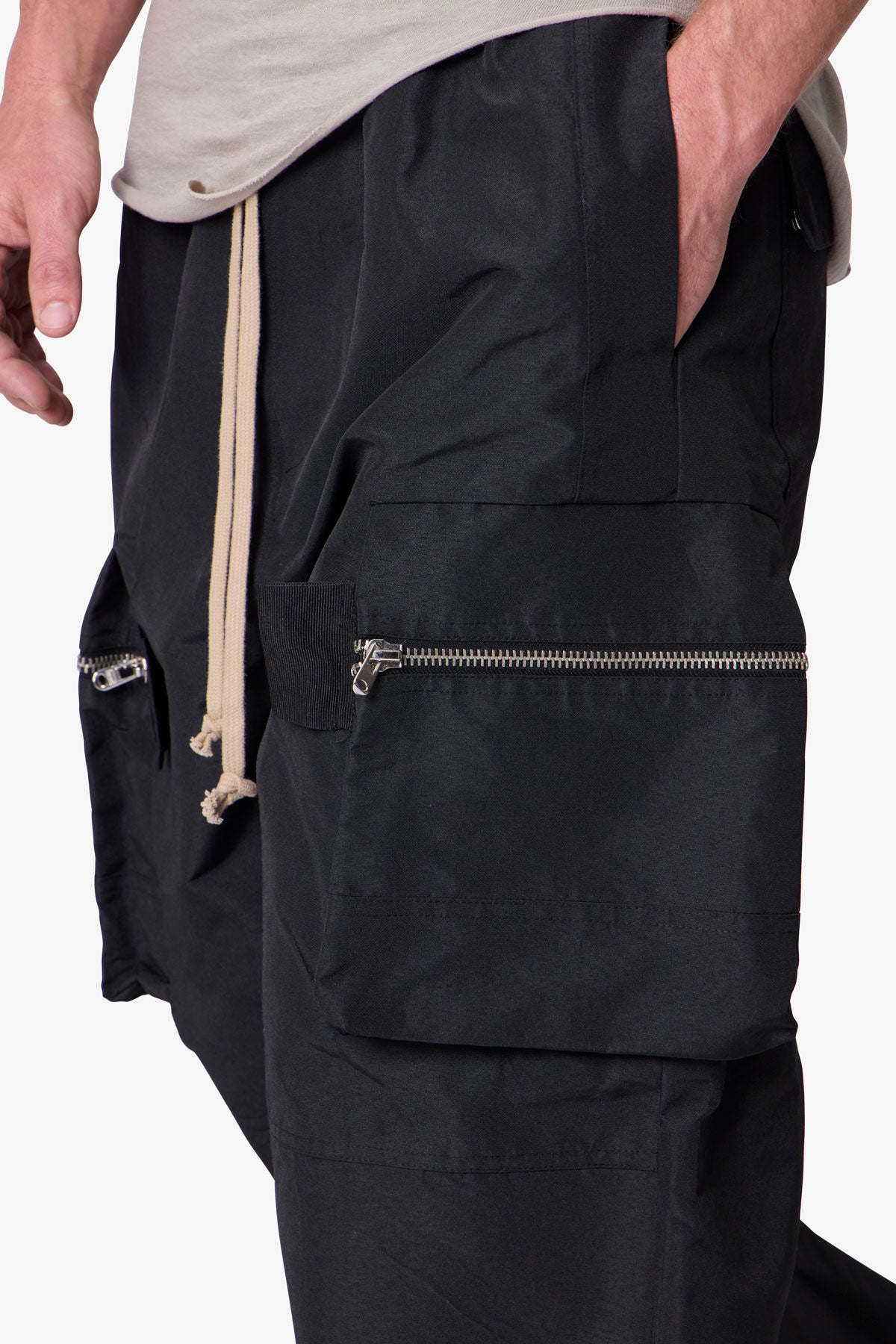 Zip Cargo Pocket Rave Pants - Black | mnml | shop now