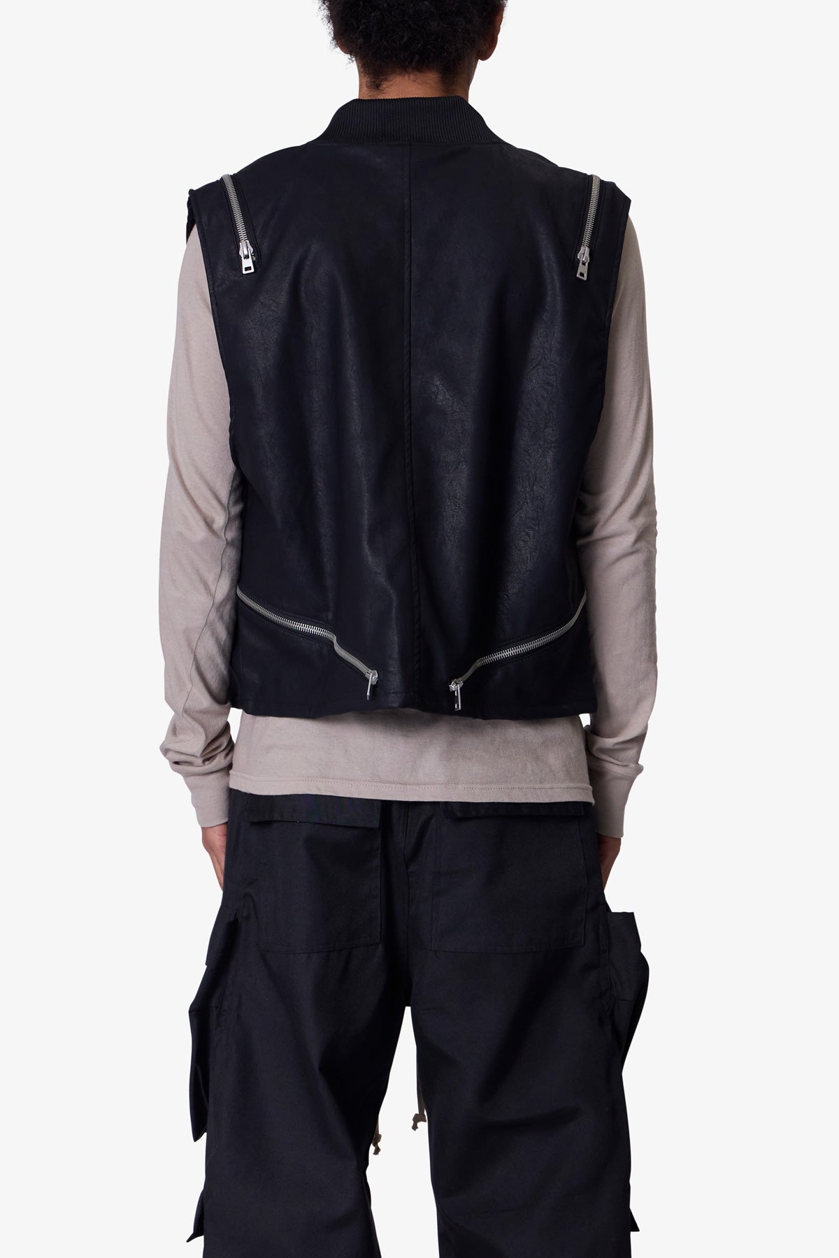 Zip Lock Vest - Black | mnml | shop now