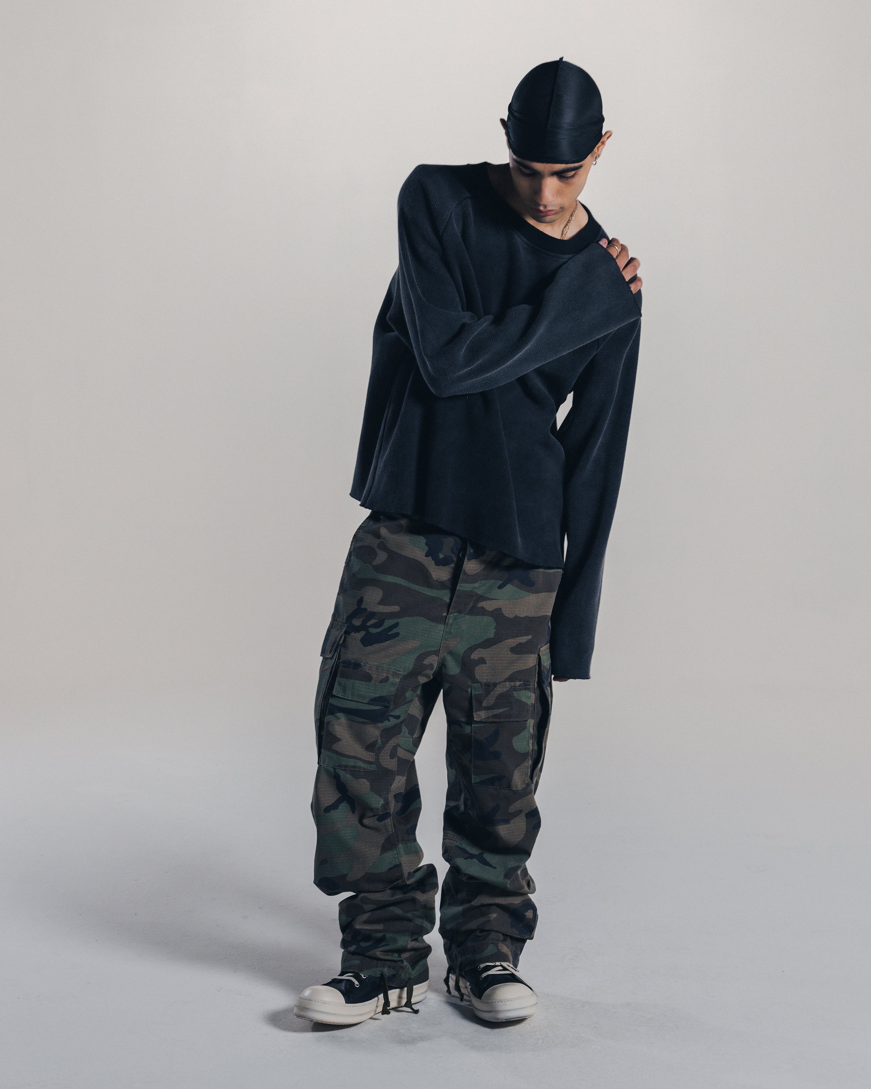 mnml - streetwear & denim - modern simplicity