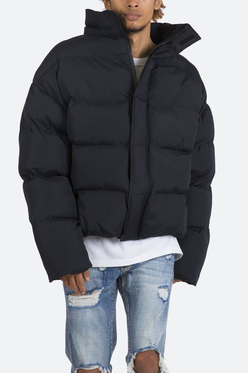 Basic Puffer II Jacket - Black | mnml | shop now