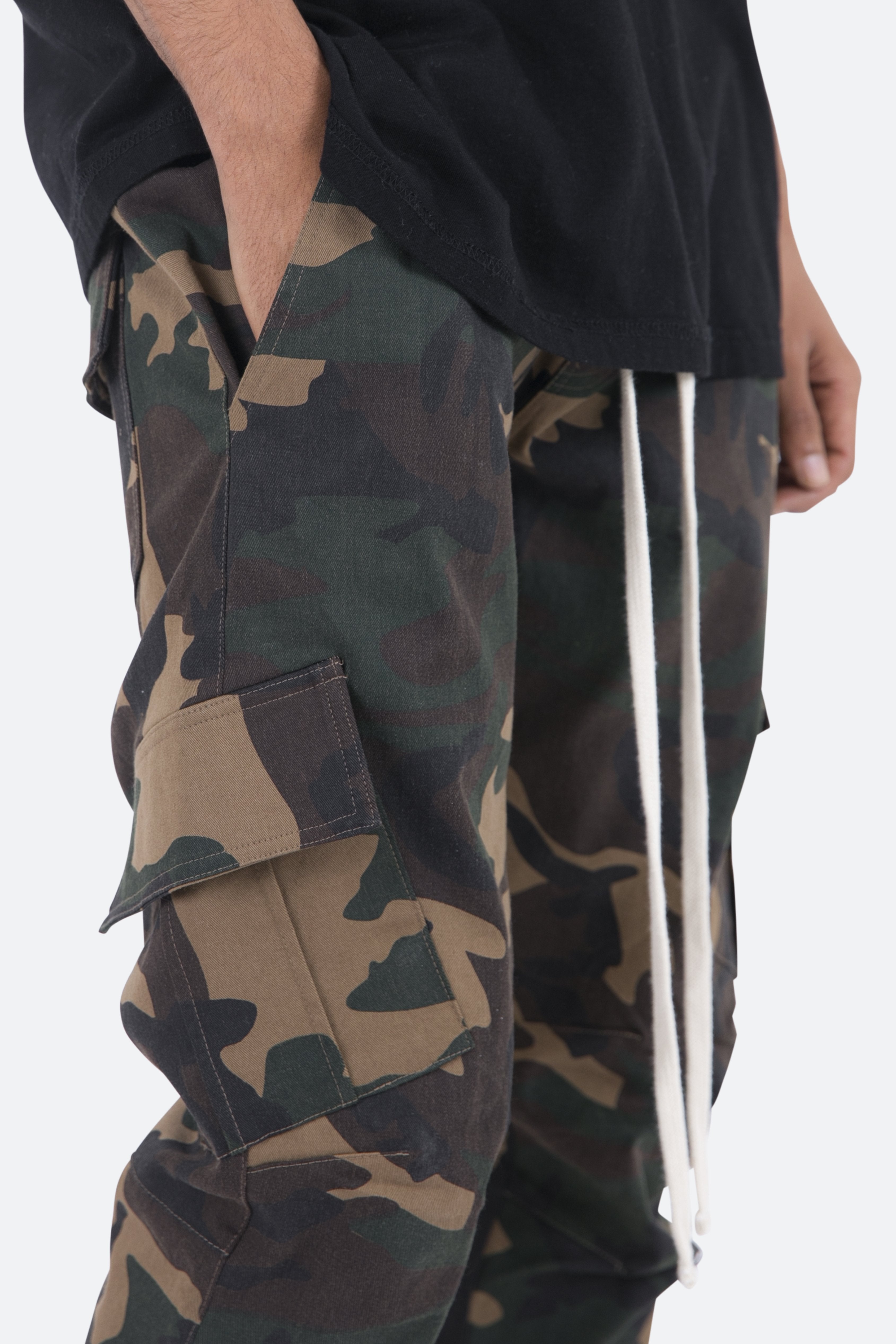 Cargo Drawcord II Pants - Woodland Camo | mnml