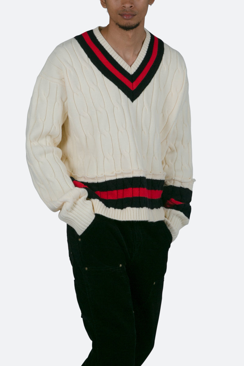Classic V Neck Sweater - Off White | mnml | shop now