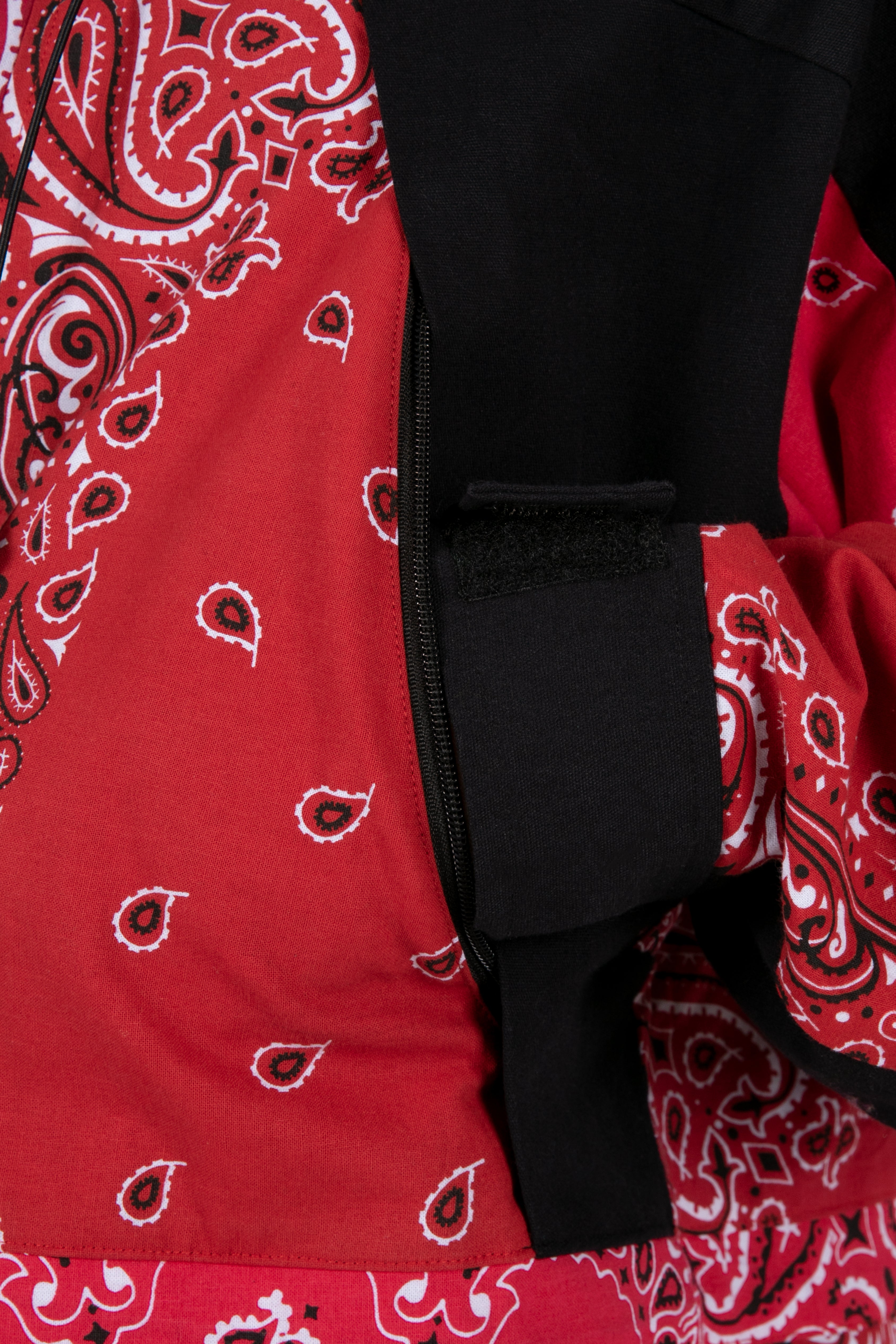 Hooded Bandana Jacket - Red | mnml | shop now