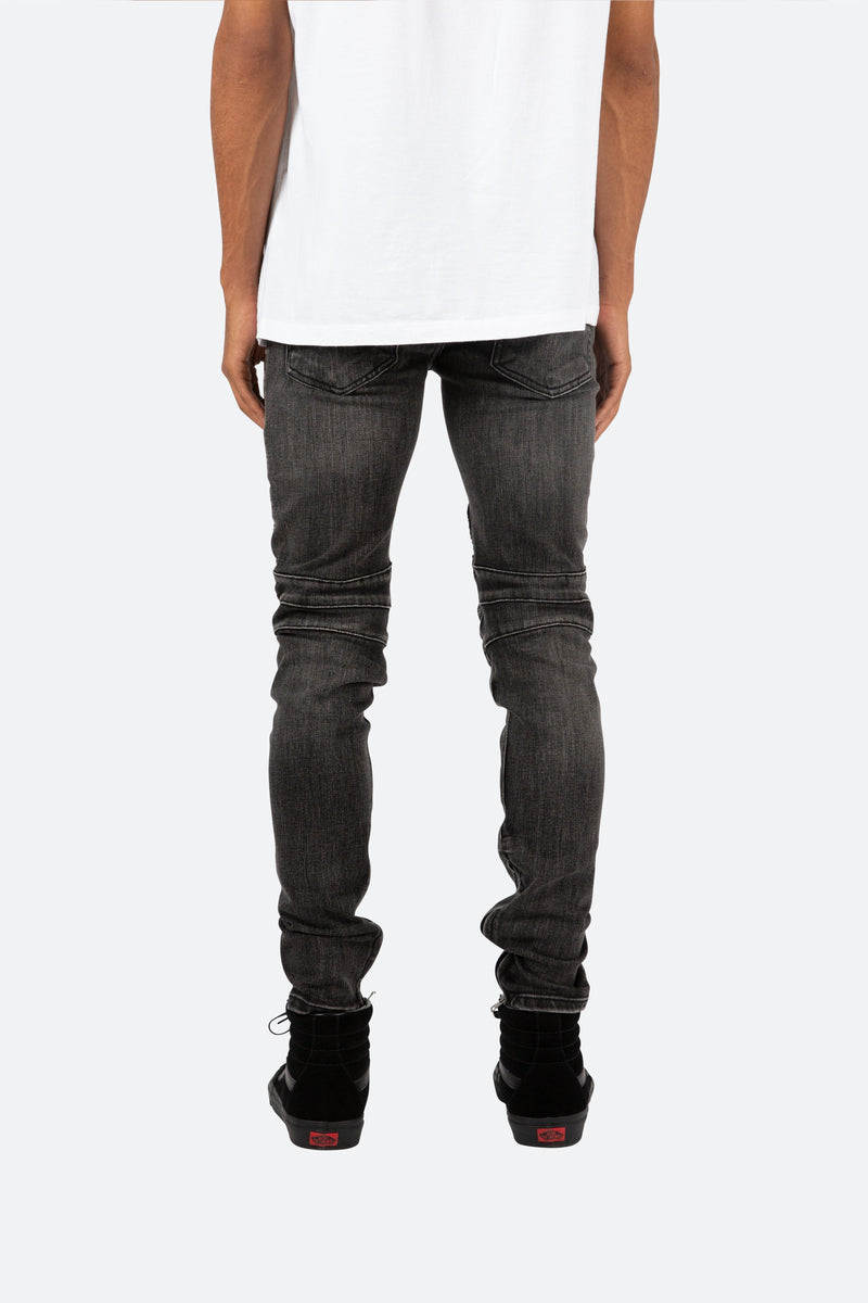 M14 Stretch Zipper Denim - Black | mnml | shop now