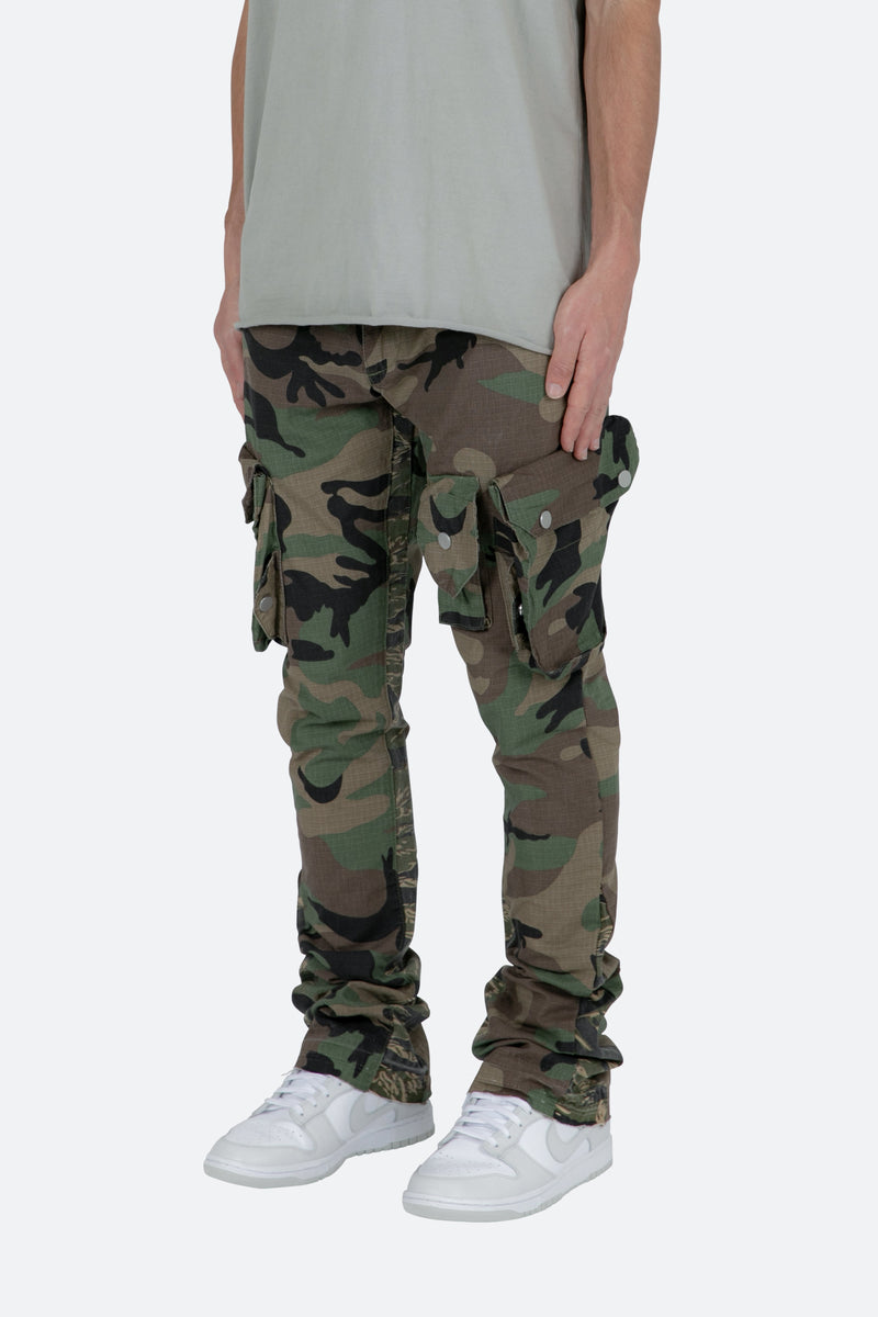 Patch Pocket Flare Cargo Pants - Camo | mnml | shop now