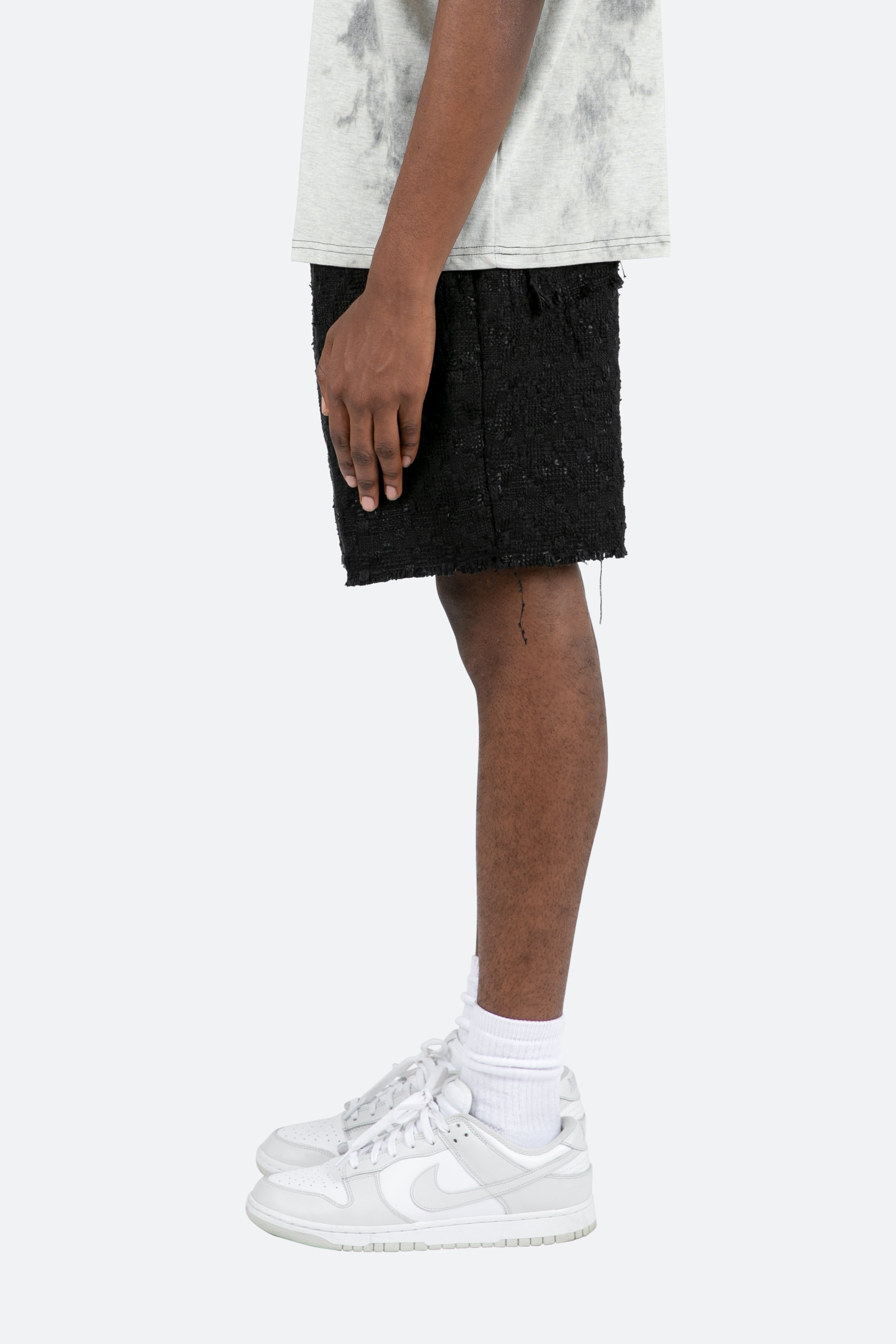 Raw Edge Shorts - Black | mnml