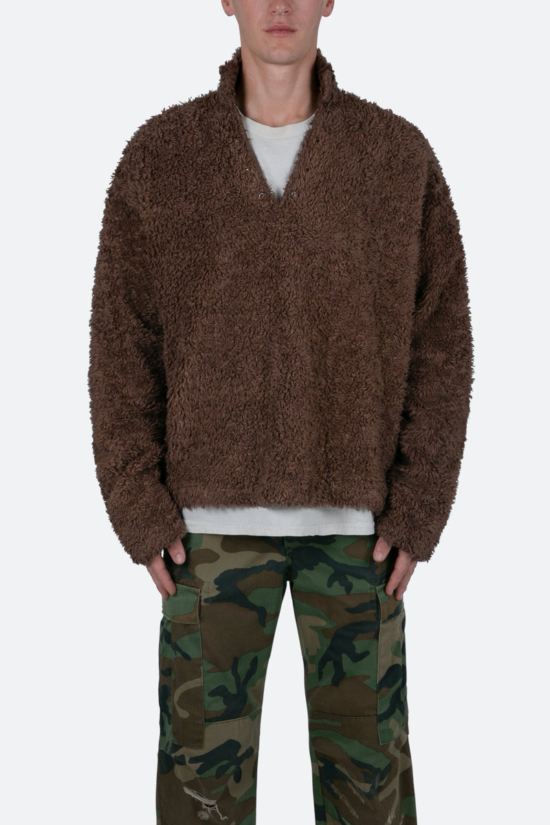 Sherpa Pullover Crewneck - Brown | mnml | shop now