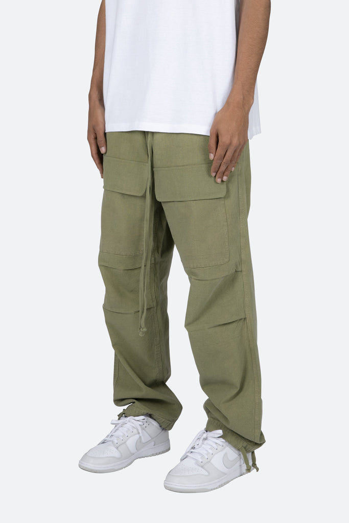 Utility Cargo Pants - Olive | mnml | shop now