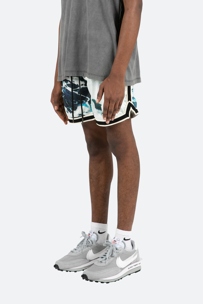 Wave Basketball Shorts - Blue/White | mnml | shop now